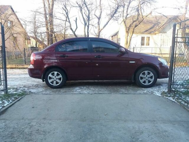 Червоний Хендай Акцент, об'ємом двигуна 1.4 л та пробігом 245 тис. км за 5200 $, фото 3 на Automoto.ua