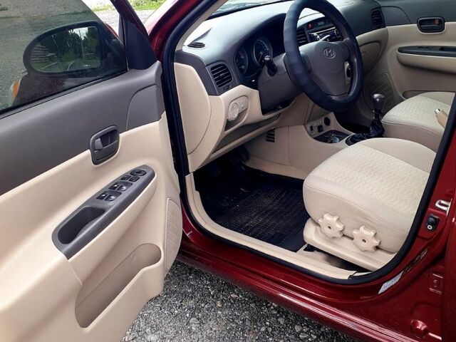Червоний Хендай Акцент, об'ємом двигуна 1.4 л та пробігом 200 тис. км за 4500 $, фото 11 на Automoto.ua