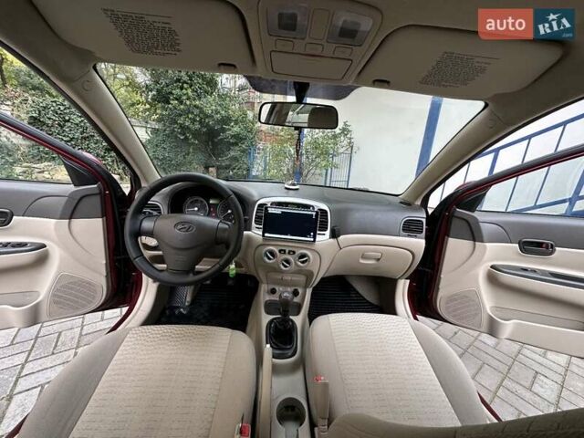 Червоний Хендай Акцент, об'ємом двигуна 1.49 л та пробігом 165 тис. км за 5450 $, фото 47 на Automoto.ua