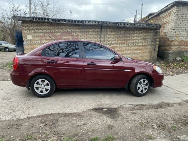 Червоний Хендай Акцент, об'ємом двигуна 1.4 л та пробігом 228 тис. км за 4950 $, фото 1 на Automoto.ua