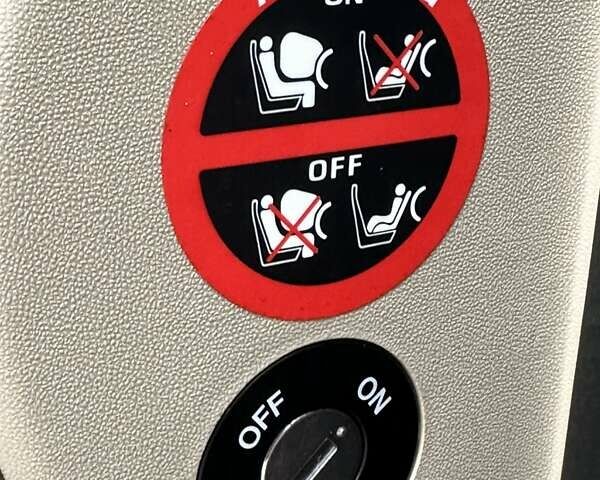 Красный Хендай Акцент, объемом двигателя 1.49 л и пробегом 165 тыс. км за 5550 $, фото 36 на Automoto.ua