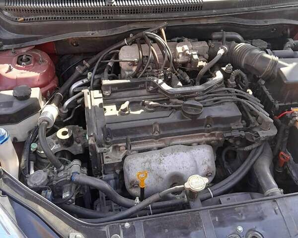 Червоний Хендай Акцент, об'ємом двигуна 1.4 л та пробігом 80 тис. км за 5500 $, фото 2 на Automoto.ua