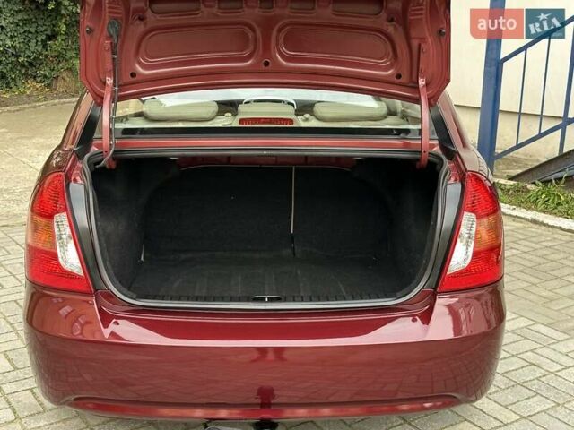 Червоний Хендай Акцент, об'ємом двигуна 1.49 л та пробігом 165 тис. км за 5450 $, фото 55 на Automoto.ua