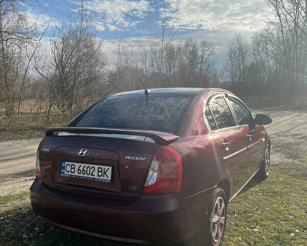 Червоний Хендай Акцент, об'ємом двигуна 1.6 л та пробігом 266 тис. км за 5500 $, фото 6 на Automoto.ua