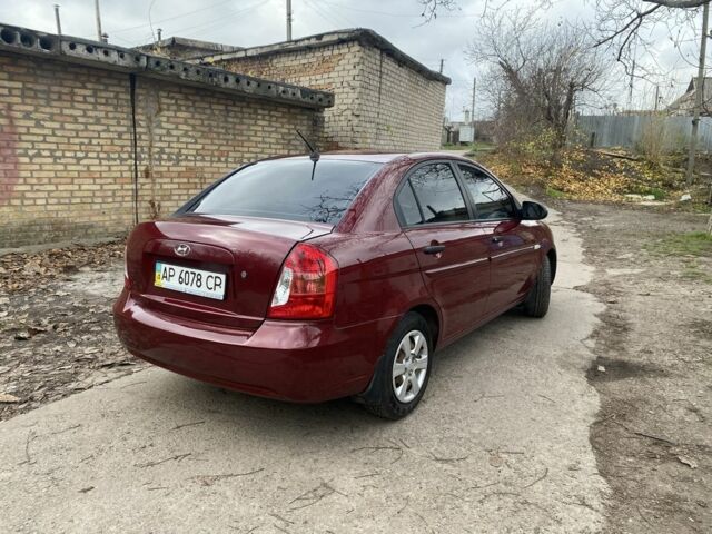 Червоний Хендай Акцент, об'ємом двигуна 1.4 л та пробігом 228 тис. км за 4950 $, фото 2 на Automoto.ua