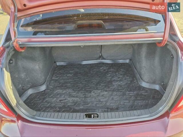 Червоний Хендай Акцент, об'ємом двигуна 1.4 л та пробігом 168 тис. км за 3900 $, фото 17 на Automoto.ua