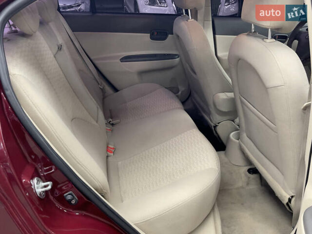 Червоний Хендай Акцент, об'ємом двигуна 1.4 л та пробігом 122 тис. км за 5800 $, фото 8 на Automoto.ua