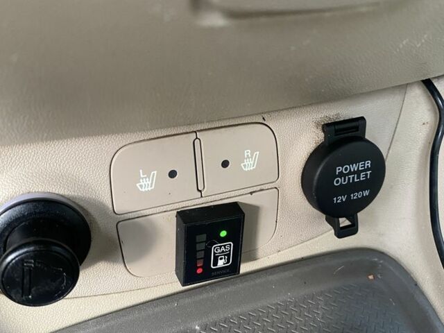 Червоний Хендай Акцент, об'ємом двигуна 1.4 л та пробігом 228 тис. км за 4950 $, фото 13 на Automoto.ua