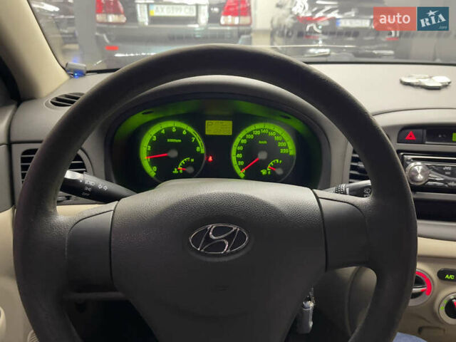 Червоний Хендай Акцент, об'ємом двигуна 1.4 л та пробігом 122 тис. км за 5800 $, фото 15 на Automoto.ua