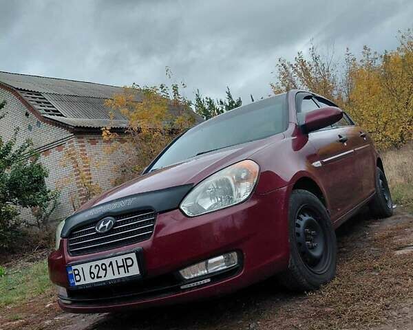 Красный Хендай Акцент, объемом двигателя 1.4 л и пробегом 148 тыс. км за 5000 $, фото 5 на Automoto.ua