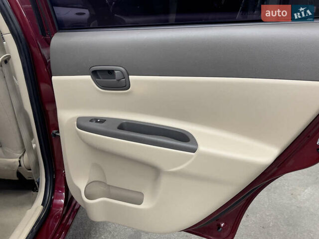 Червоний Хендай Акцент, об'ємом двигуна 1.4 л та пробігом 122 тис. км за 5800 $, фото 9 на Automoto.ua