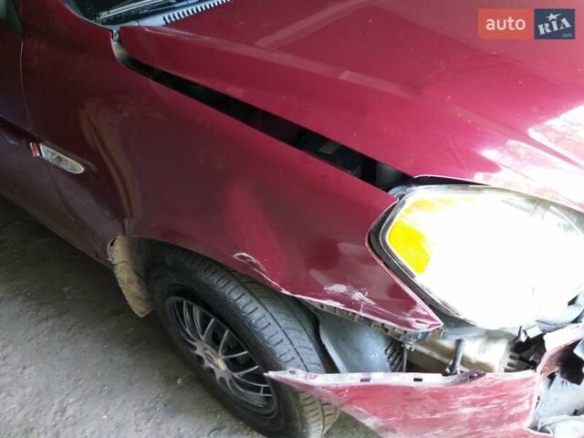 Червоний Хендай Акцент, об'ємом двигуна 1.4 л та пробігом 178 тис. км за 3000 $, фото 13 на Automoto.ua