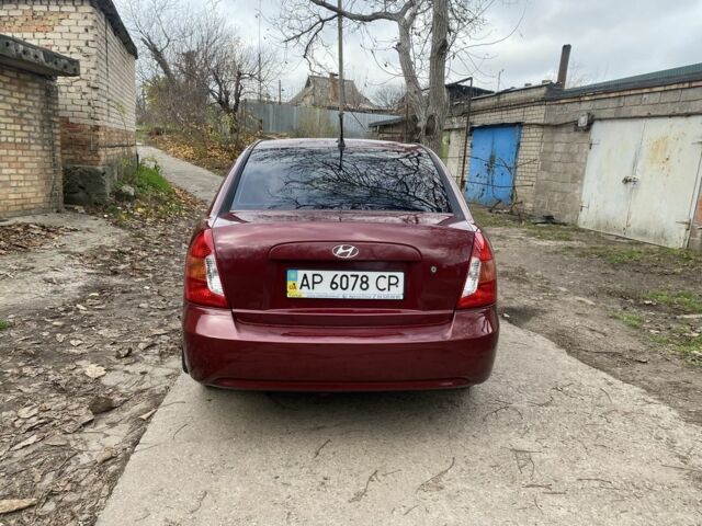 Червоний Хендай Акцент, об'ємом двигуна 1.4 л та пробігом 228 тис. км за 4950 $, фото 3 на Automoto.ua