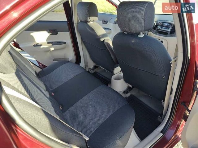 Червоний Хендай Акцент, об'ємом двигуна 1.4 л та пробігом 168 тис. км за 3900 $, фото 15 на Automoto.ua