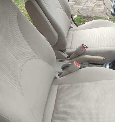 Червоний Хендай Акцент, об'ємом двигуна 1.59 л та пробігом 218 тис. км за 5100 $, фото 14 на Automoto.ua