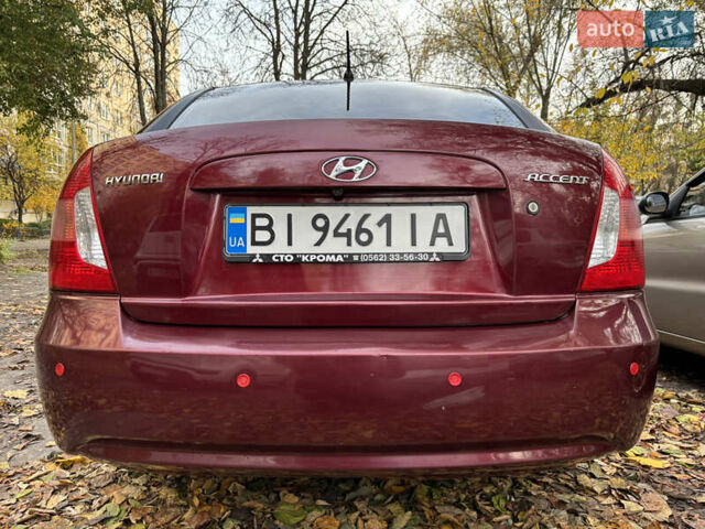 Красный Хендай Акцент, объемом двигателя 1.4 л и пробегом 200 тыс. км за 4750 $, фото 9 на Automoto.ua