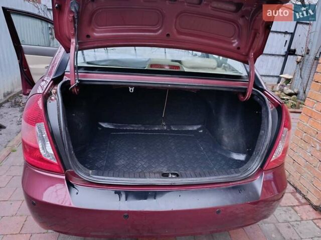 Красный Хендай Акцент, объемом двигателя 1.4 л и пробегом 156 тыс. км за 4700 $, фото 9 на Automoto.ua