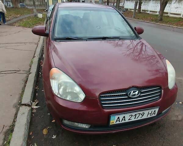 Красный Хендай Акцент, объемом двигателя 1.4 л и пробегом 163 тыс. км за 5000 $, фото 2 на Automoto.ua
