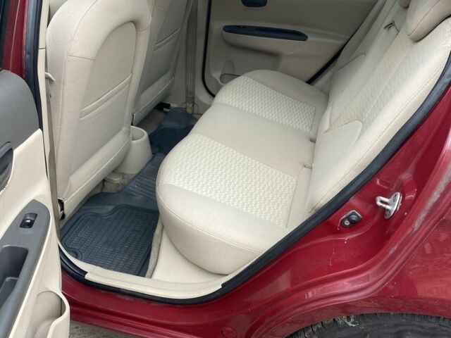 Червоний Хендай Акцент, об'ємом двигуна 1.4 л та пробігом 228 тис. км за 4950 $, фото 8 на Automoto.ua