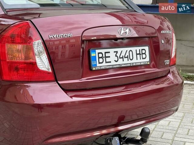 Красный Хендай Акцент, объемом двигателя 1.49 л и пробегом 165 тыс. км за 5650 $, фото 19 на Automoto.ua