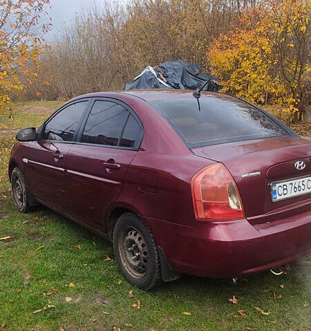 Червоний Хендай Акцент, об'ємом двигуна 1.59 л та пробігом 218 тис. км за 5100 $, фото 2 на Automoto.ua
