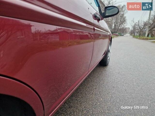 Красный Хендай Акцент, объемом двигателя 1.4 л и пробегом 237 тыс. км за 3900 $, фото 8 на Automoto.ua