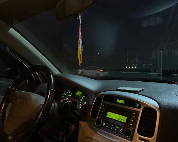 Червоний Хендай Акцент, об'ємом двигуна 1.6 л та пробігом 196 тис. км за 5800 $, фото 11 на Automoto.ua