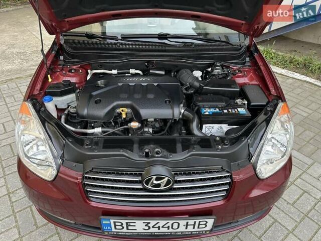Красный Хендай Акцент, объемом двигателя 1.49 л и пробегом 165 тыс. км за 5550 $, фото 57 на Automoto.ua