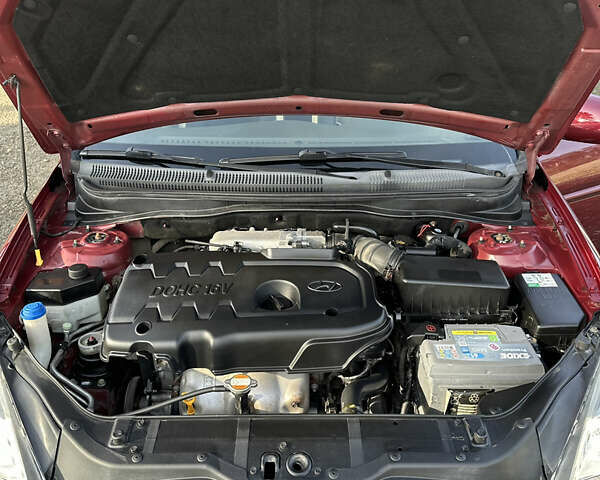 Красный Хендай Акцент, объемом двигателя 1.4 л и пробегом 79 тыс. км за 5399 $, фото 27 на Automoto.ua