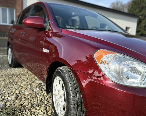 Красный Хендай Акцент, объемом двигателя 1.4 л и пробегом 79 тыс. км за 5399 $, фото 11 на Automoto.ua