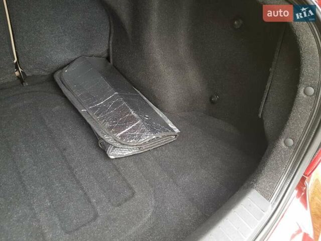 Червоний Хендай Акцент, об'ємом двигуна 1.4 л та пробігом 107 тис. км за 6750 $, фото 53 на Automoto.ua
