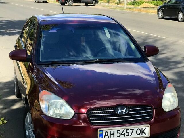 Червоний Хендай Акцент, об'ємом двигуна 1.4 л та пробігом 209 тис. км за 5000 $, фото 3 на Automoto.ua