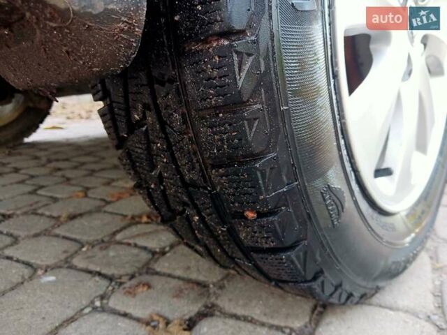 Хендай Акцент 2011 в Полтаве на Automoto.ua Красный Хендай Акцент, объемом двигателя 1.4 л и пробегом 177 тыс. км за 5999 $, фото 11 на Automoto.ua