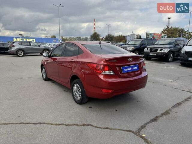Красный Хендай Акцент, объемом двигателя 1.59 л и пробегом 178 тыс. км за 7700 $, фото 6 на Automoto.ua