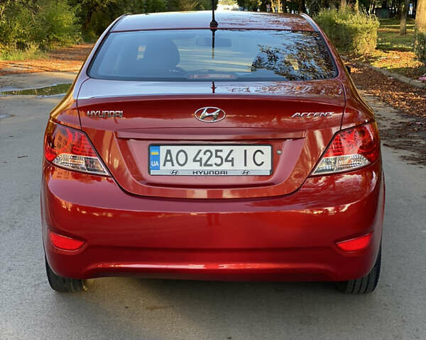 Червоний Хендай Акцент, об'ємом двигуна 1.4 л та пробігом 67 тис. км за 9200 $, фото 3 на Automoto.ua