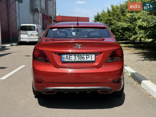 Красный Хендай Акцент, объемом двигателя 1.4 л и пробегом 178 тыс. км за 7550 $, фото 13 на Automoto.ua