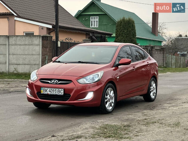 Красный Хендай Акцент, объемом двигателя 1.6 л и пробегом 81 тыс. км за 9200 $, фото 20 на Automoto.ua