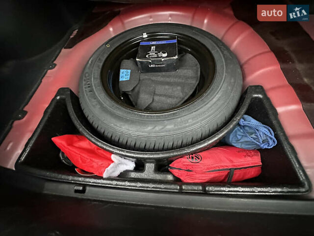 Красный Хендай Акцент, объемом двигателя 1.6 л и пробегом 81 тыс. км за 9200 $, фото 38 на Automoto.ua