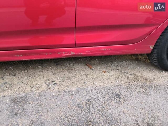 Червоний Хендай Акцент, об'ємом двигуна 1.4 л та пробігом 197 тис. км за 7600 $, фото 27 на Automoto.ua