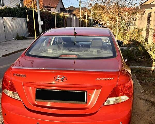Червоний Хендай Акцент, об'ємом двигуна 1.4 л та пробігом 197 тис. км за 7600 $, фото 1 на Automoto.ua