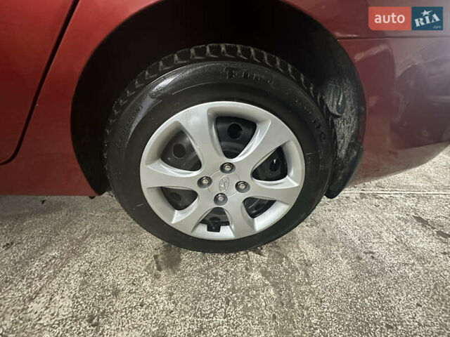 Красный Хендай Акцент, объемом двигателя 1.6 л и пробегом 81 тыс. км за 9200 $, фото 79 на Automoto.ua