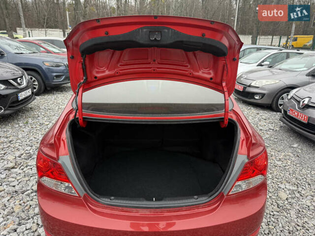 Красный Хендай Акцент, объемом двигателя 1.4 л и пробегом 172 тыс. км за 6800 $, фото 22 на Automoto.ua