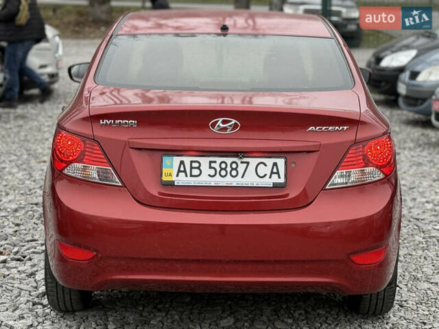 Красный Хендай Акцент, объемом двигателя 1.4 л и пробегом 172 тыс. км за 6800 $, фото 5 на Automoto.ua