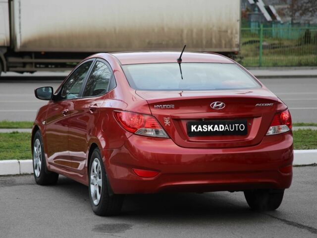 Червоний Хендай Акцент, об'ємом двигуна 1.4 л та пробігом 161 тис. км за 6500 $, фото 3 на Automoto.ua