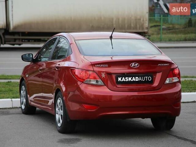 Червоний Хендай Акцент, об'ємом двигуна 1.4 л та пробігом 161 тис. км за 6500 $, фото 3 на Automoto.ua
