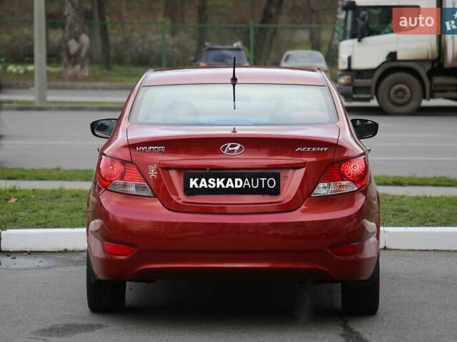 Червоний Хендай Акцент, об'ємом двигуна 1.4 л та пробігом 161 тис. км за 6500 $, фото 4 на Automoto.ua