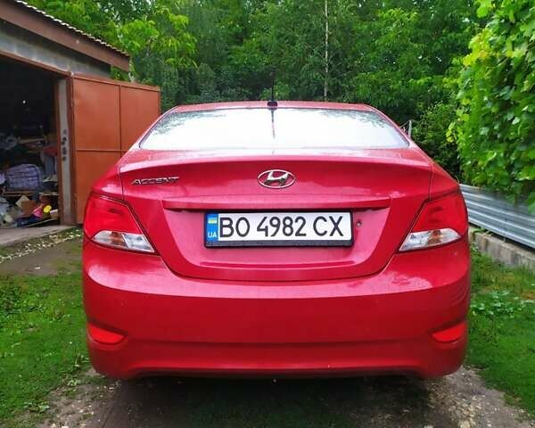 Червоний Хендай Акцент, об'ємом двигуна 1.6 л та пробігом 91 тис. км за 8400 $, фото 2 на Automoto.ua