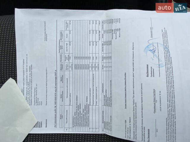 Червоний Хендай Акцент, об'ємом двигуна 1.37 л та пробігом 48 тис. км за 10000 $, фото 53 на Automoto.ua