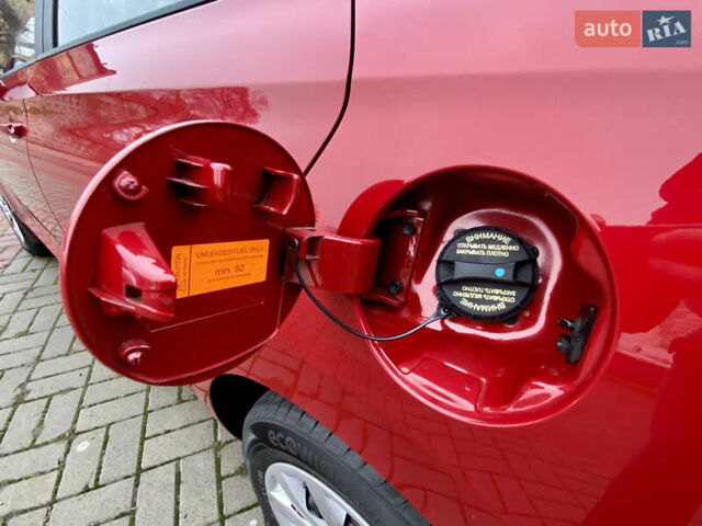 Червоний Хендай Акцент, об'ємом двигуна 1.37 л та пробігом 48 тис. км за 10000 $, фото 42 на Automoto.ua