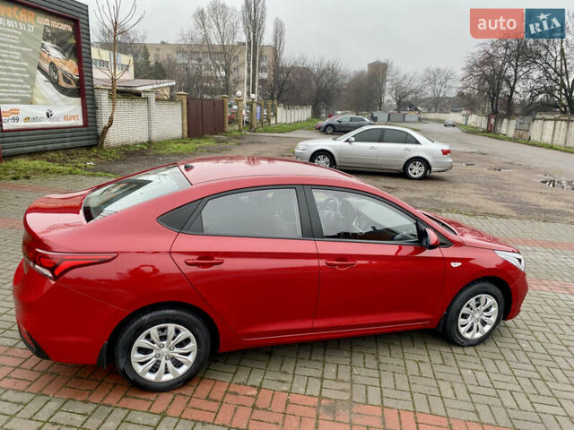 Червоний Хендай Акцент, об'ємом двигуна 1.37 л та пробігом 48 тис. км за 10000 $, фото 20 на Automoto.ua